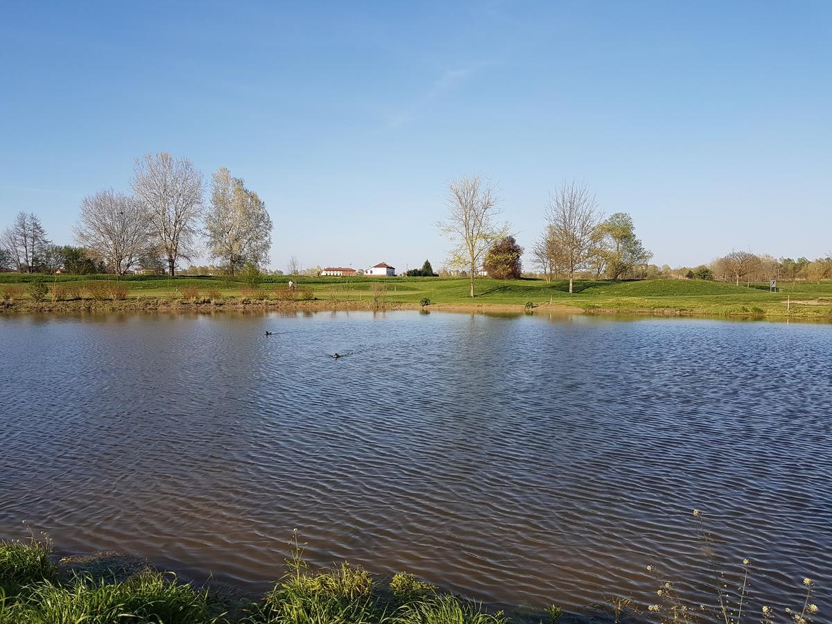Locanda Ferro Uno, Golf Citta Di Asti Exterior foto
